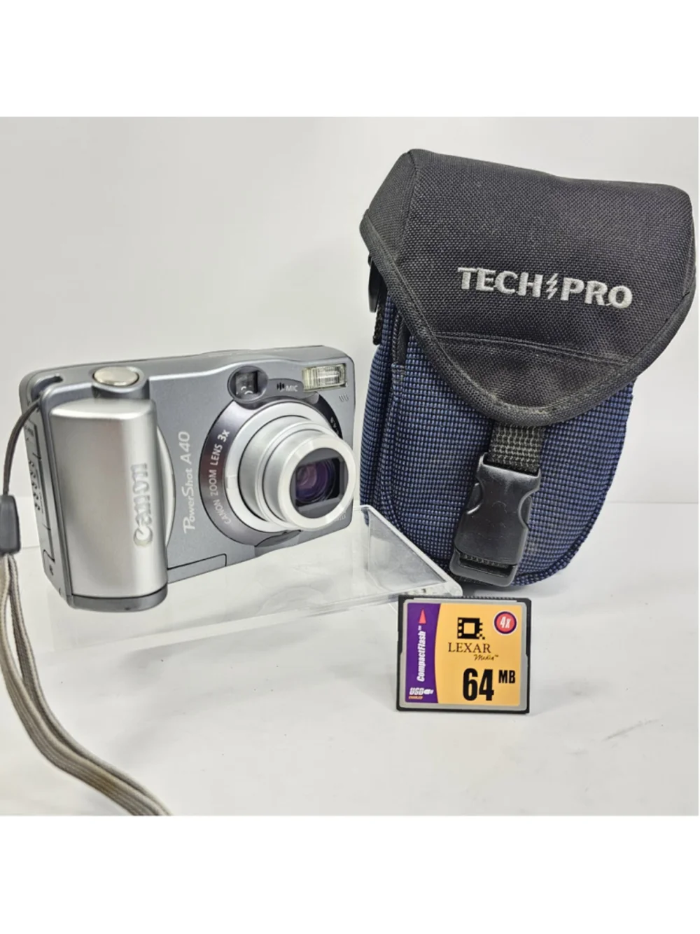Canon PowerShot A40 Digital Camera PC1019 Tested Working 64mb Memory Card & Case - Picture 1 of 16